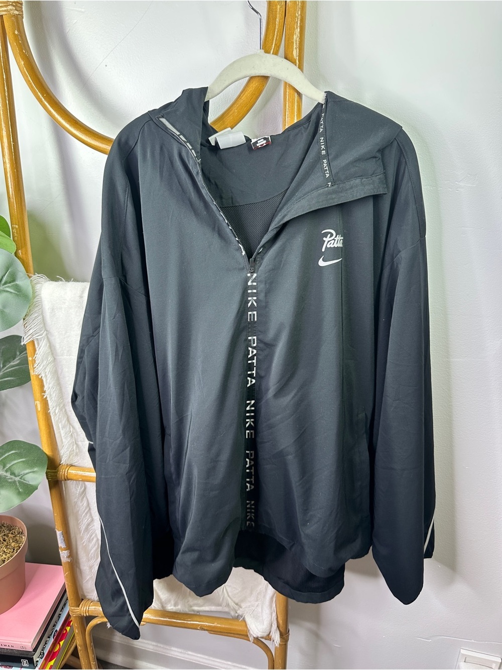 Mens Nike x Patta Black Athletic Jacket sz XXL